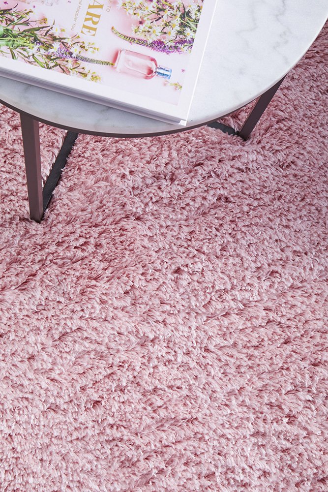 Cardi 150cm x 80cm Shaggy Power Loomed Rug - Pink