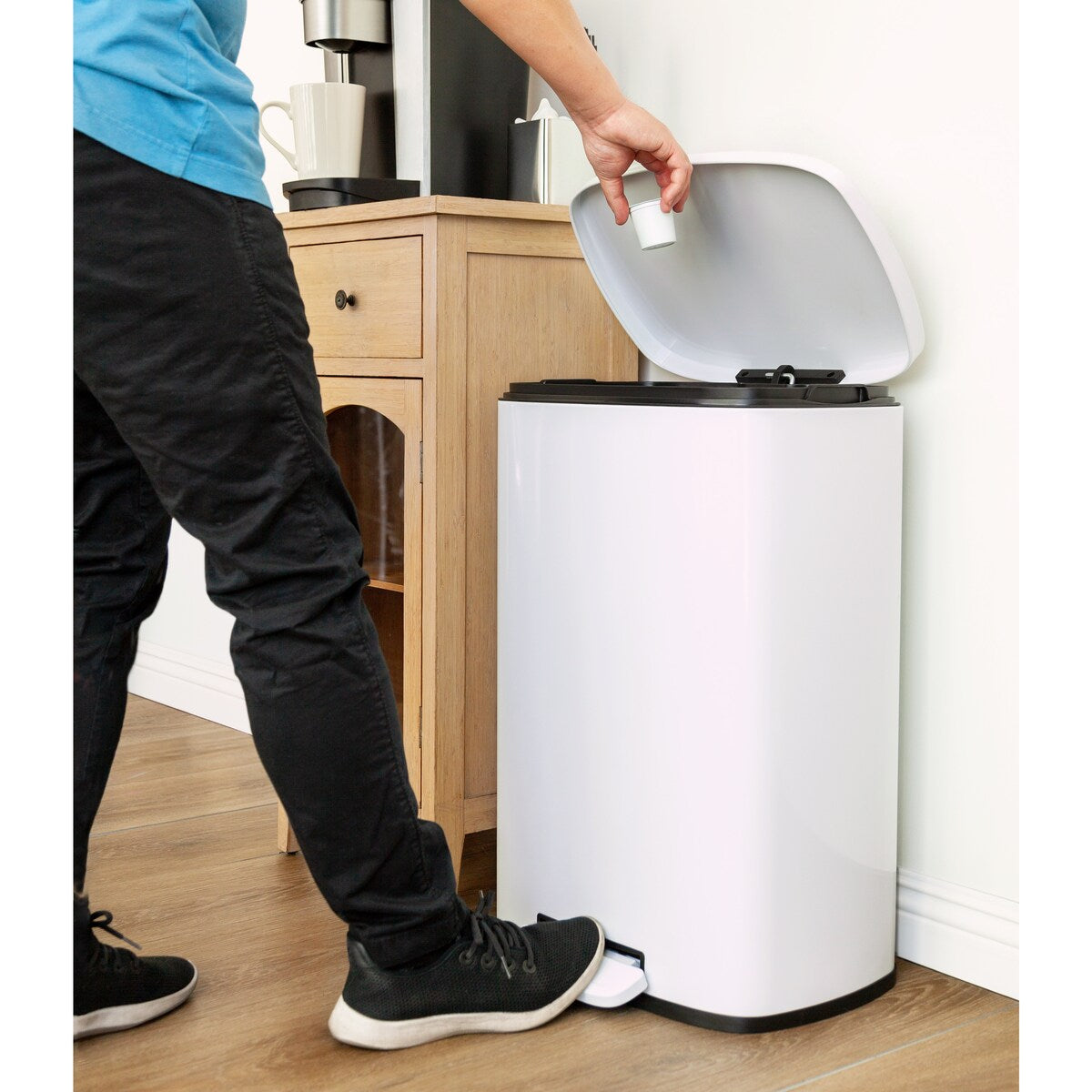 Qualiazero 13.2 GAL plus TWO 1.3 GAL Rectangular Step Can Trash Cans - Family Combo