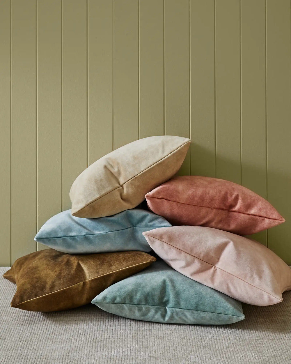 Ava 50x 50cm Velvet Cushion