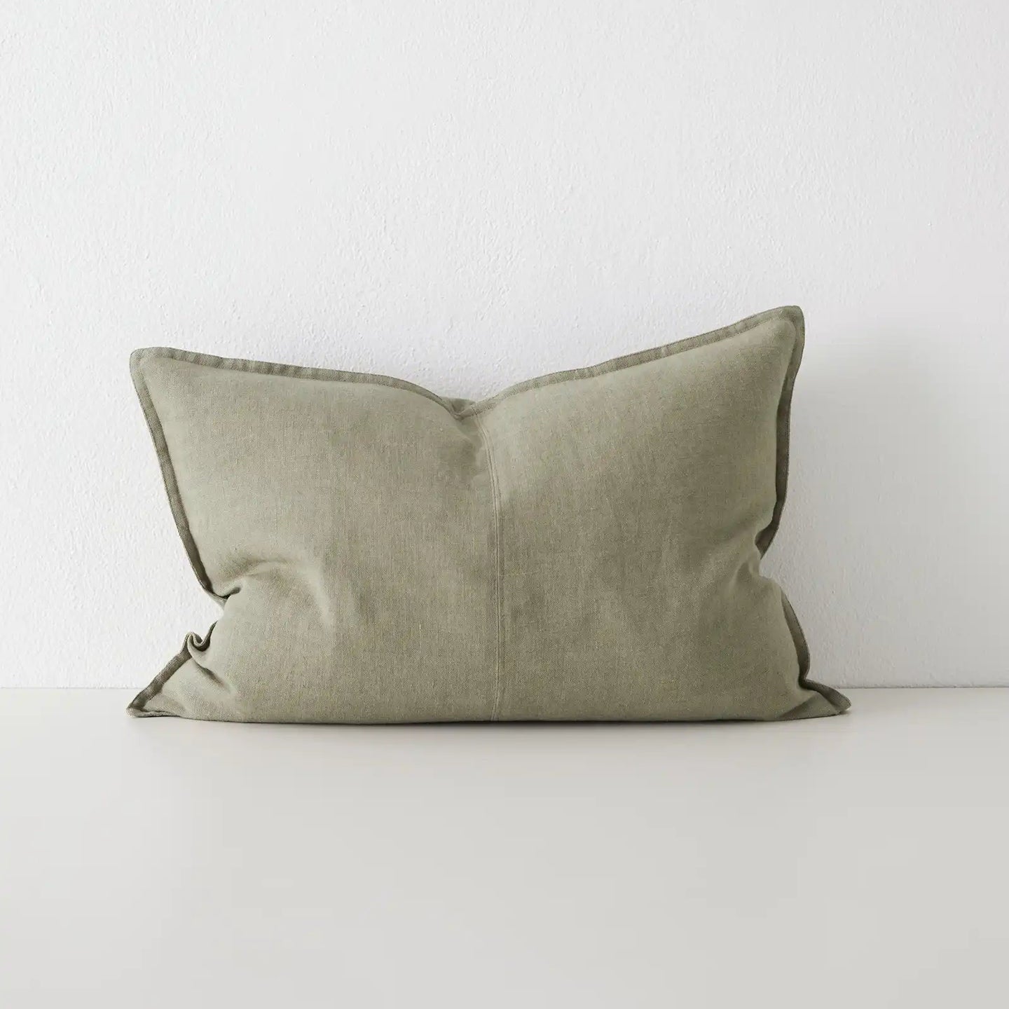 Como Linen Stonewashed Vintage Look Lumbar Cushion